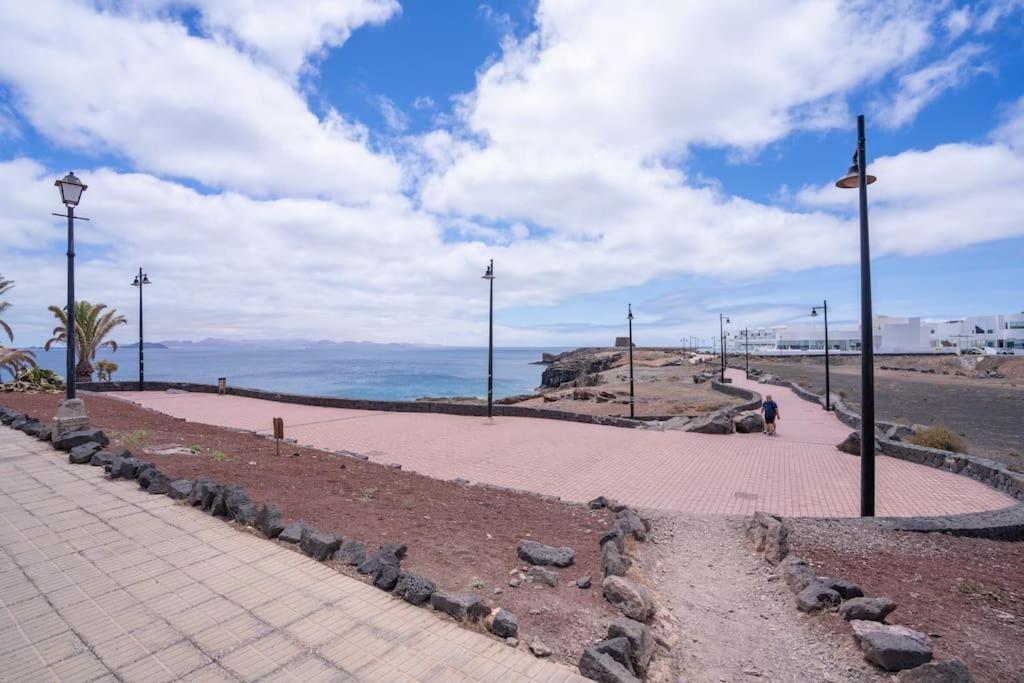 Beautiful Home In Lanzarote 5 Mins From Marina Playa Blanca  Exterior photo