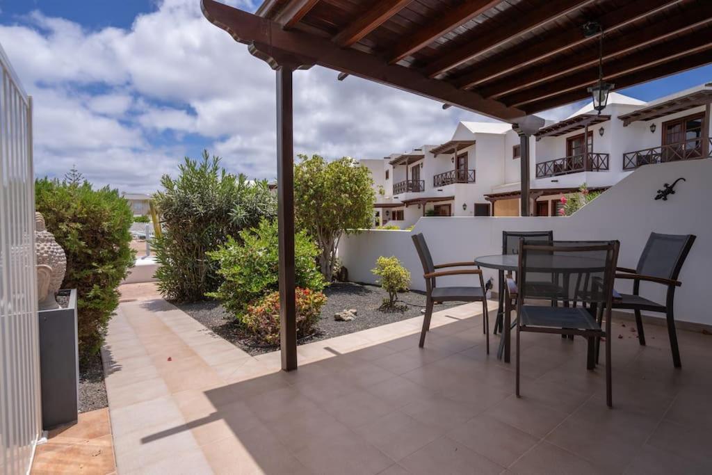 Beautiful Home In Lanzarote 5 Mins From Marina Playa Blanca  Exterior photo