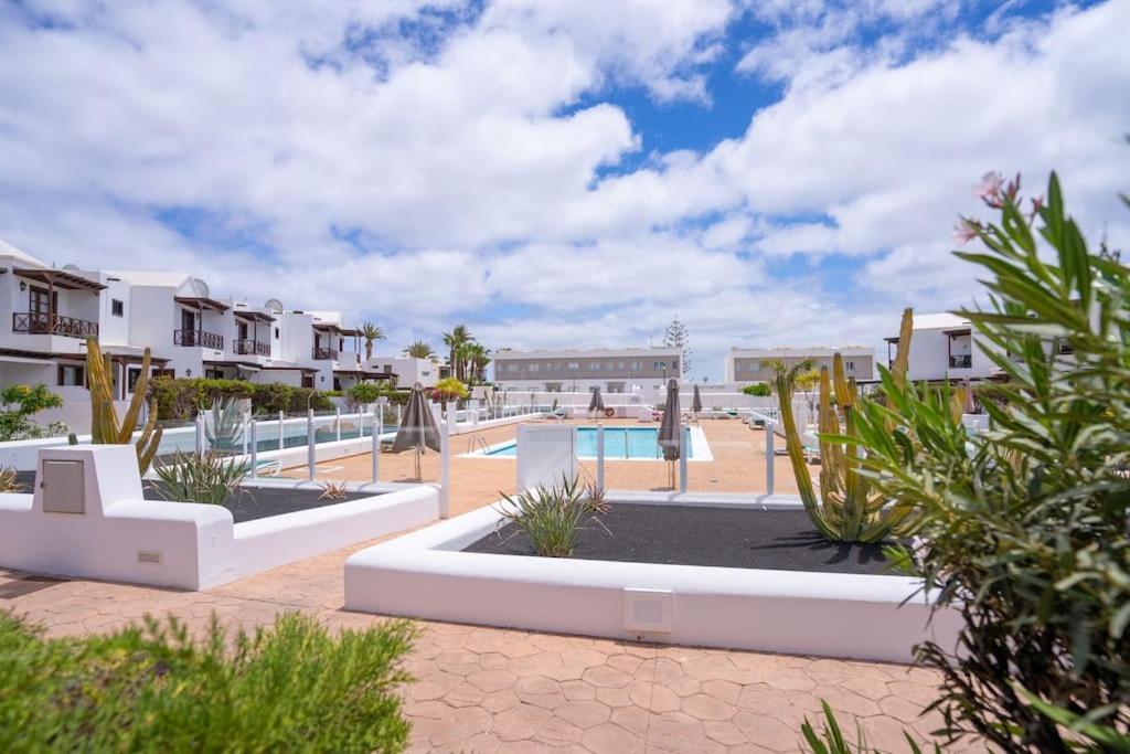Beautiful Home In Lanzarote 5 Mins From Marina Playa Blanca  Exterior photo
