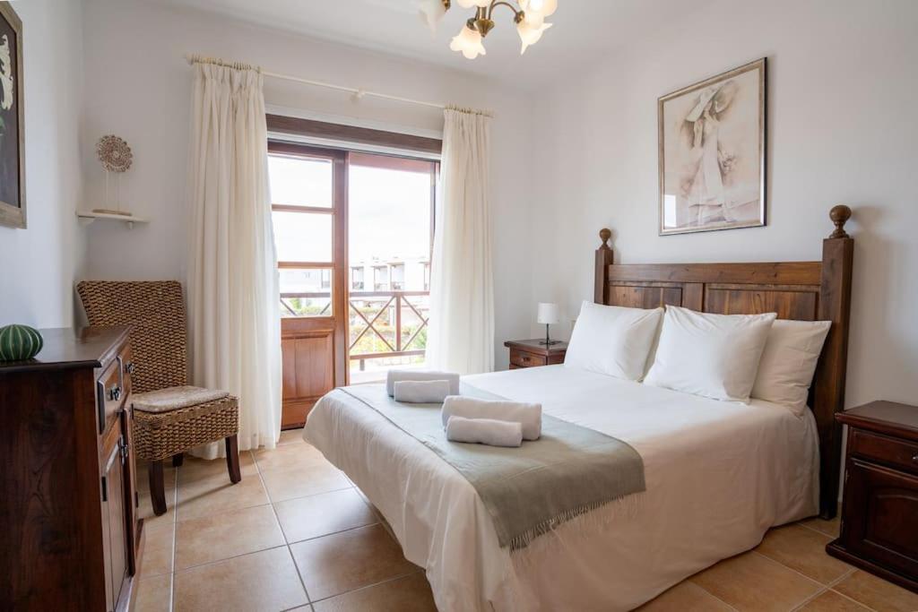 Beautiful Home In Lanzarote 5 Mins From Marina Playa Blanca  Exterior photo
